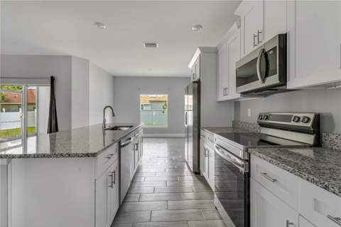 932 Albertville Court, Kissimmee FL - photo 9 of 36