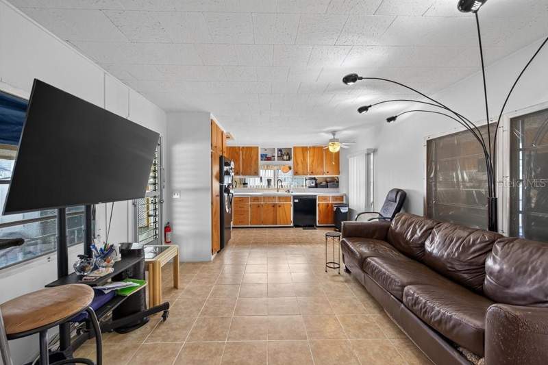 3 bedroom Mobile Home at 1744 Hoyle Drive, Buena Vista, Holiday — photo 4