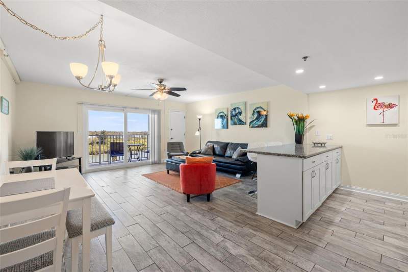 1 bedroom Condominium at 18610 Gulf Boulevard #709, Holiday Villas 3, Indian Shores — photo 3