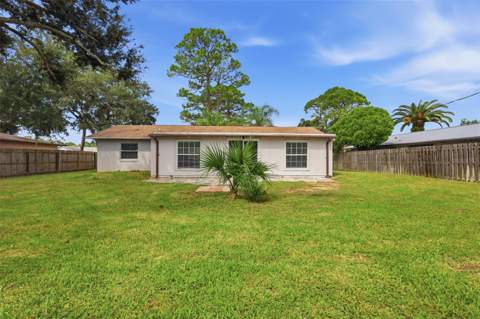 3307 Pine Tree Drive, Edgewater FL - photo 7 of 49