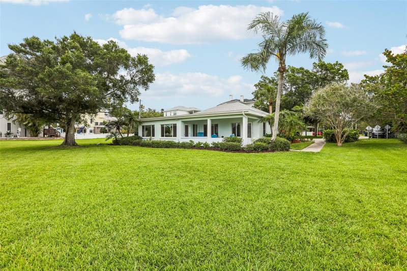 2 bedroom Single Family Residence at 610 Indiana Avenue, Crystal Beach Rev, Crystal Beach — photo 3