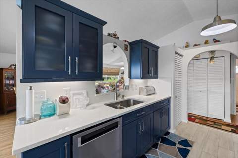 4514 Neptune Drive, Hernando Beach FL - photo 15 of 49