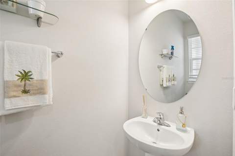 12326 Blue Pacific Drive, Riverview FL - photo 6 of 35