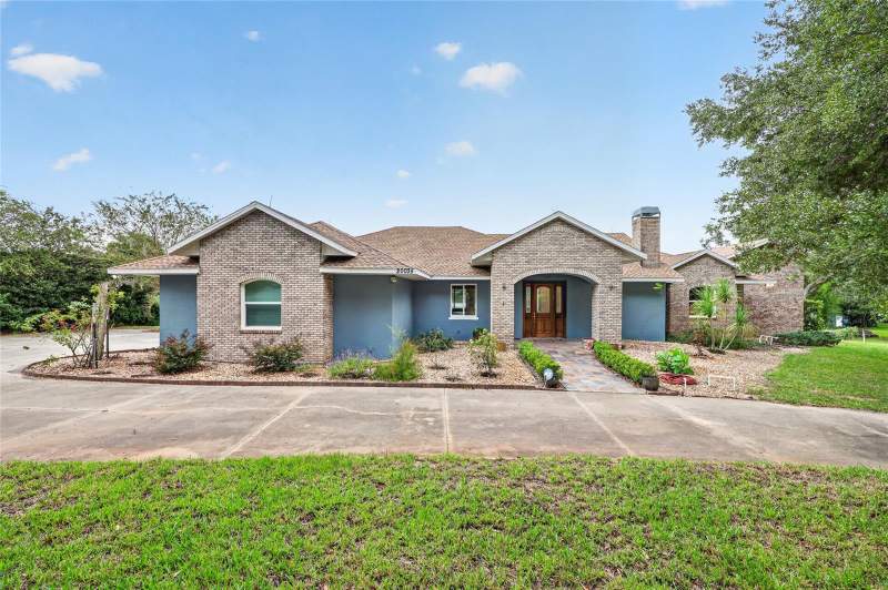 3 bedroom Single Family Residence at 20035 S Buckhill Road, Non-Sub, Clermont — photo 2