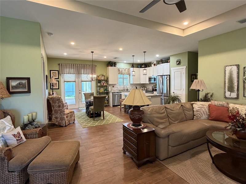 3 bedroom Single Family Residence at 2885 Jollivette Road, Port Charlotte Sub 32, North Port — photo 5