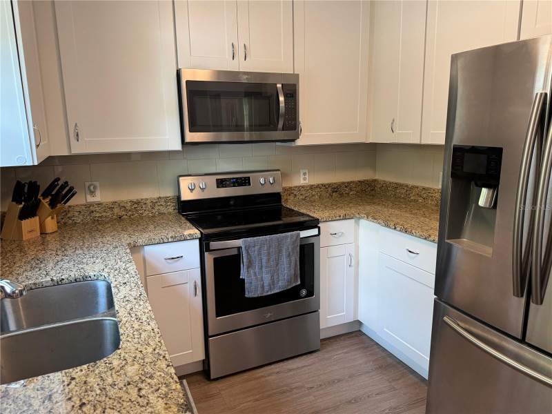 3 bedroom Single Family Residence at 323 Savage Way, Groveland Farms 23-22-24, Groveland — photo 5