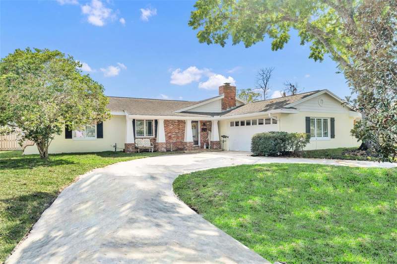 2040 GERONIMO TRAIL home for sale in Highland Park Estates