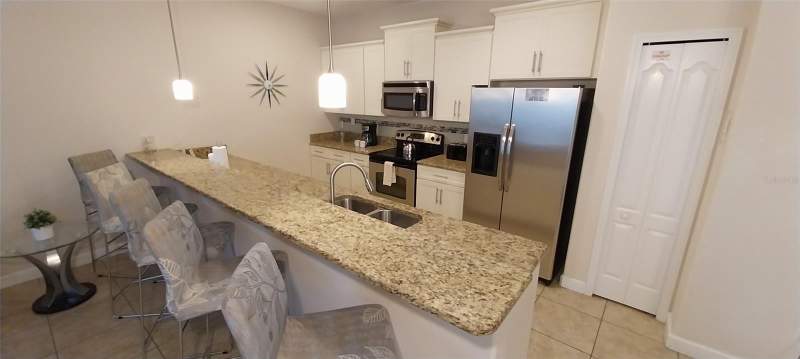 4 bedroom Townhouse at 3027 Beach Palm Avenue #3027, Paradise Palms Resort Ph 2, Kissimmee — photo 2
