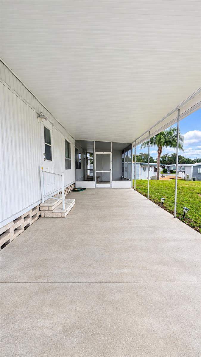 2 bedroom Mobile Home at 39820 US Highway 19 #181, Tarpon Springs, Tarpon Springs — photo 4