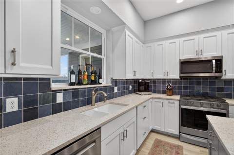 260 S Central Avenue, Umatilla FL - photo 8 of 42