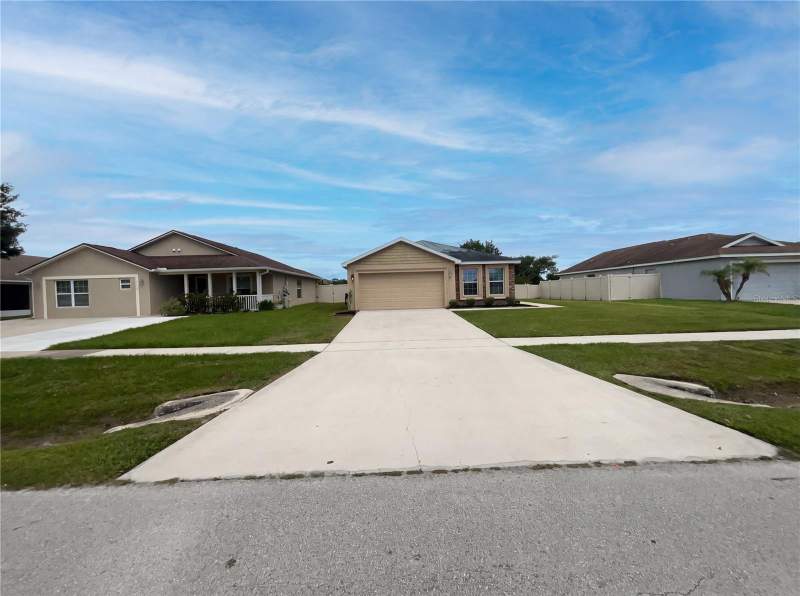 3 bedroom Single Family Residence at 2005 Orange Avenue, Benjamin Estates, St Cloud — photo 2