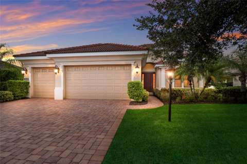 15403 Helmsdale Place, home for sale in Lakewood Ranch 34202