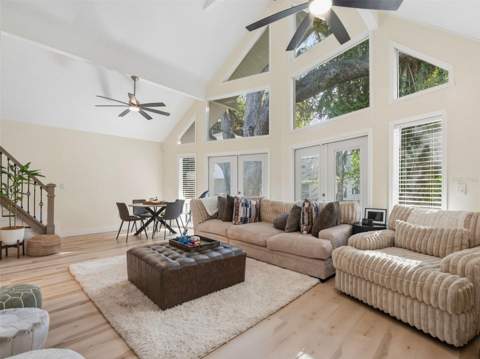 2607 W Wyoming Avenue, Tampa FL - photo 6 of 6