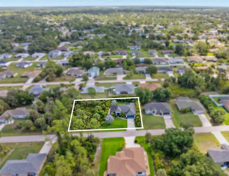 3 bedroom Single Family Residence at 2420 Sheila Lane, Port Charlotte Sub 08, North Port — photo 1