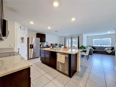 16661 Windmill Forge Pass, Wimauma FL - photo 6 of 38