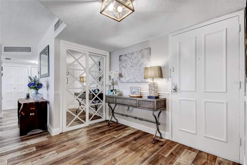 2 bedroom Condominium at 644 ISLAND WAY #101, ISLAND POINT 1 CONDO, CLEARWATER BEACH — photo 5