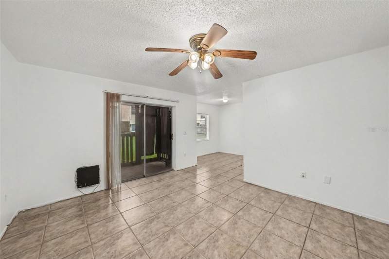 1 bedroom Condominium at 305 E Wellington Court #64, Westchester Manor A Condominiu, Tampa — photo 5