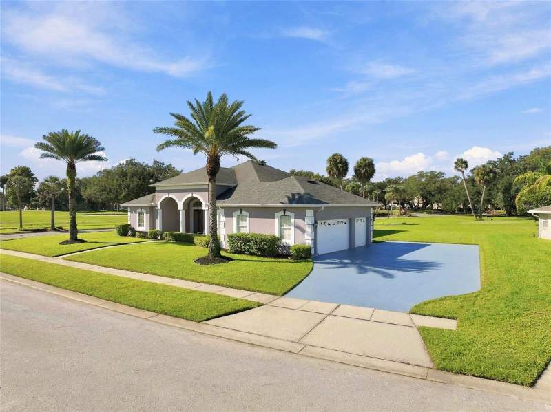 4 bedroom Single Family Residence at 2200 Tournament Court, Overoaks, Kissimmee — photo 2