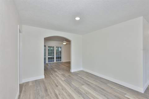 8410 Lava Place, Tampa FL - photo 24 of 54