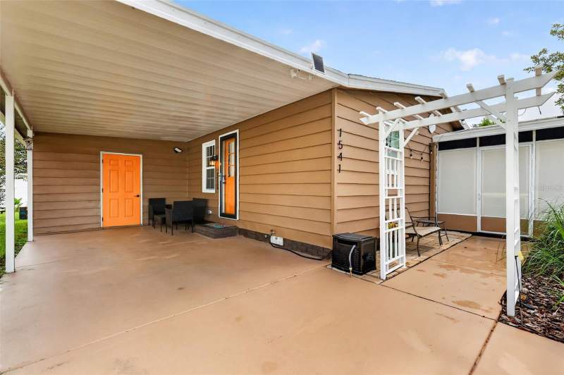 2 bedroom Manufactured Home at 1541 Doral Circle, Orange Blossom Gardens, The Villages — photo 3