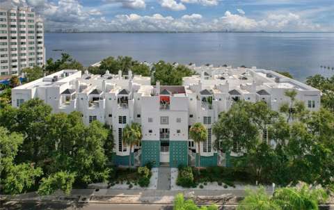 4950 Bayshore Boulevard #16, home for sale in Tampa 33611