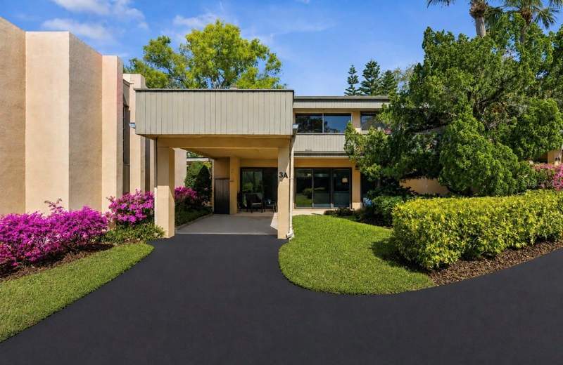 601 W OLD US HIGHWAY 441 #3A home for sale in Mount Dora Hillhouse Condos for Sale: 1 Listing
