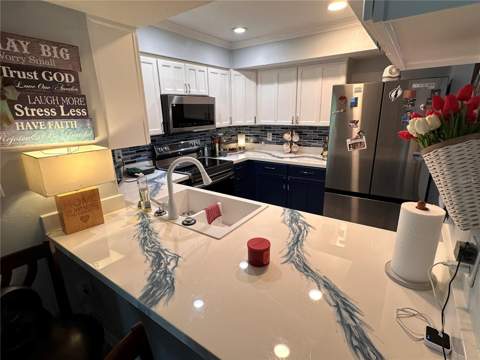 9470 Joel Drive, Seminole FL - photo 6 of 6