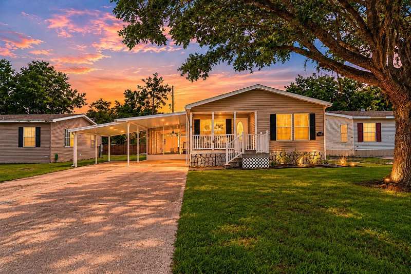 3 bedroom Manufactured Home at 35201 Forest Lake Road, Shangri La Shores, Leesburg — photo 1