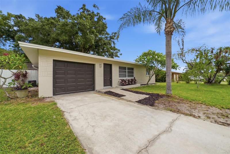 2 bedroom Single Family Residence at 11325 110TH AVENUE, ORANGE BLOSSOM RIDGE, LARGO — photo 3