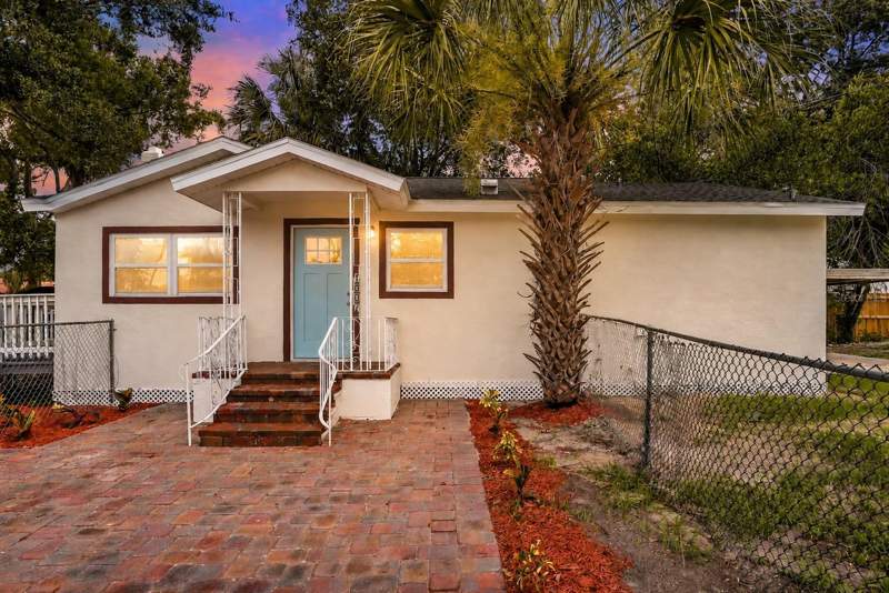 3 bedroom Single Family Residence at 1002 E Seward Street, Sulphur Spgs Add, Tampa — photo 2