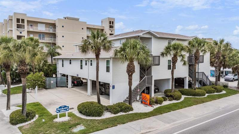 2 bedroom Condominium at 1500 Gulf Boulevard #204B, Beachside Villas Of Indian Rocks Beach, Indian Rocks Beach — photo 4