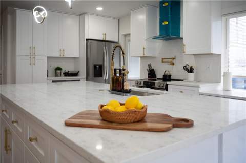 6613 Blue Heron Drive, St Petersburg FL - photo 10 of 41