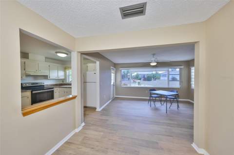 1529 Allegheny Drive, Sun City Center FL - photo 7 of 30