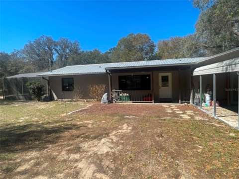 17530 SE Highway 452, home for sale in Umatilla 32784