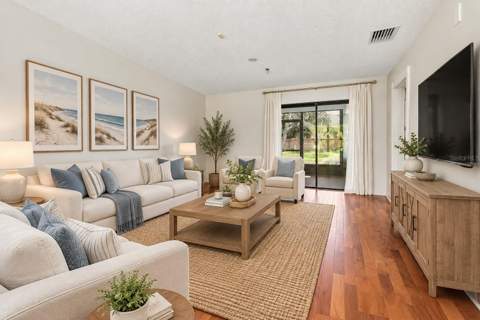 1507 Poinsettia Avenue, Tarpon Springs FL - photo 8 of 38