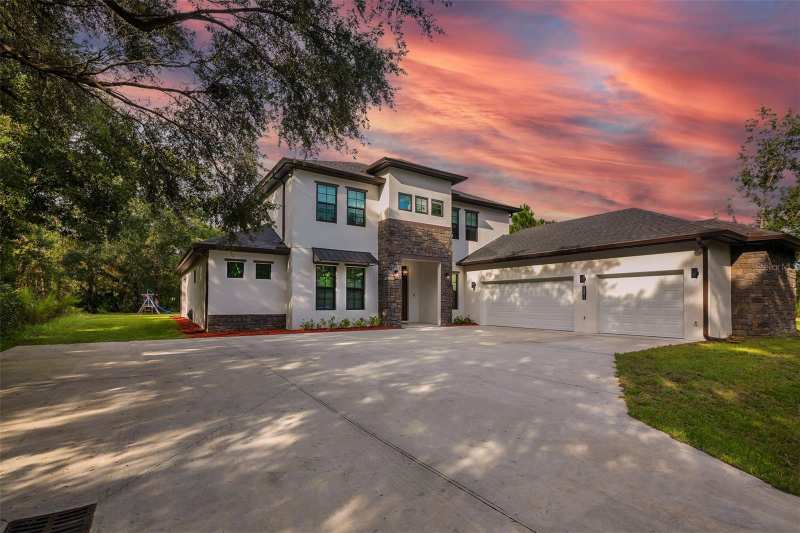 4 bedroom Single Family Residence at 19811 Mardi Gras Street, Cape Orlando Estates, Orlando — photo 1
