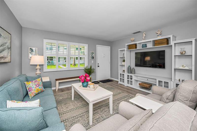 2 bedroom Condominium at 5216 81st Street #5, Paradise Shores, St Petersburg — photo 4