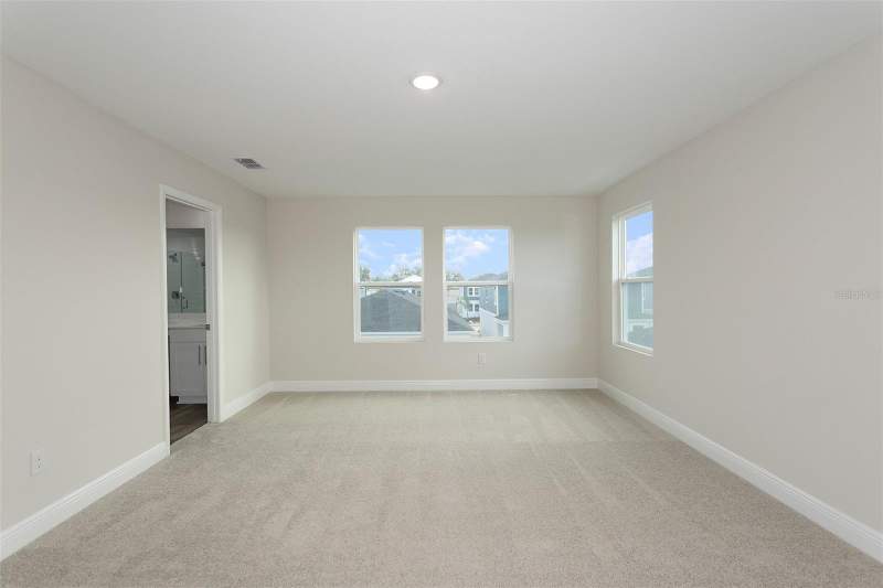 5 bedroom Single Family Residence at 33580 Hammock Beach Way, Pasadena Woods, Dade City — photo 4