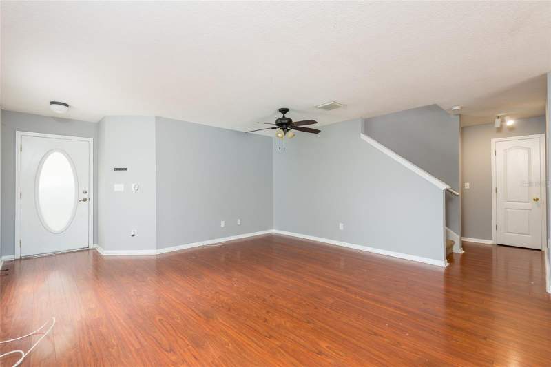 4 bedroom Single Family Residence at 6340 Cherry Blossom Trail, Magnolia Trails, Gibsonton — photo 3