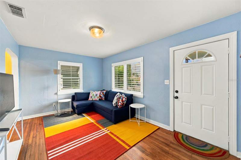 2 bedroom Single Family Residence at 3820 Burlington Avenue, Central Ave Heights, St Petersburg — photo 2