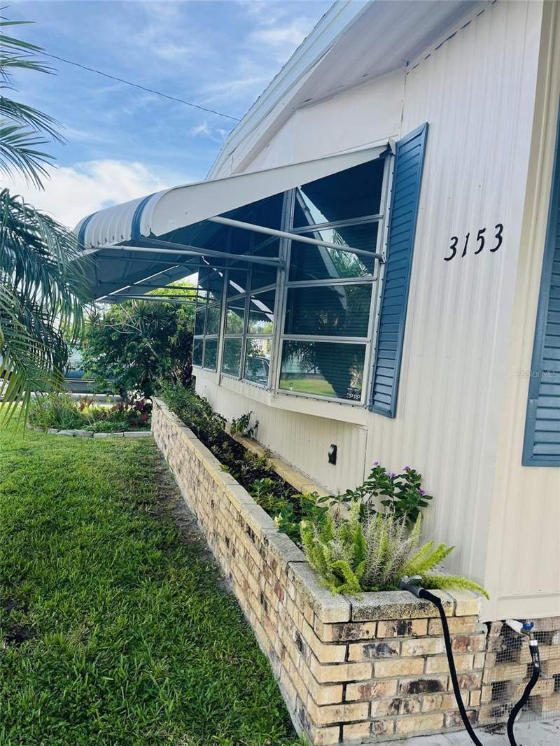 2 bedroom Manufactured Home at 3153 Orchard Drive, Lake Arrowhead Mobile Village Ph 03, North Fort Myers — photo 3