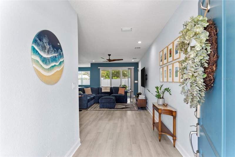 3 bedroom Single Family Residence at 5220 94th Avenue, Dearden Farms, Pinellas Park — photo 2