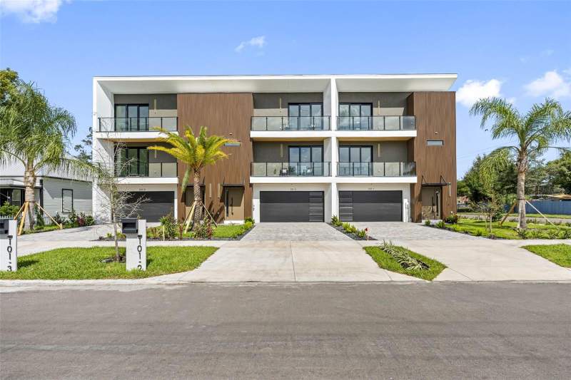 Warren Ave TownhomesHomes for Sale in Tampa, FL