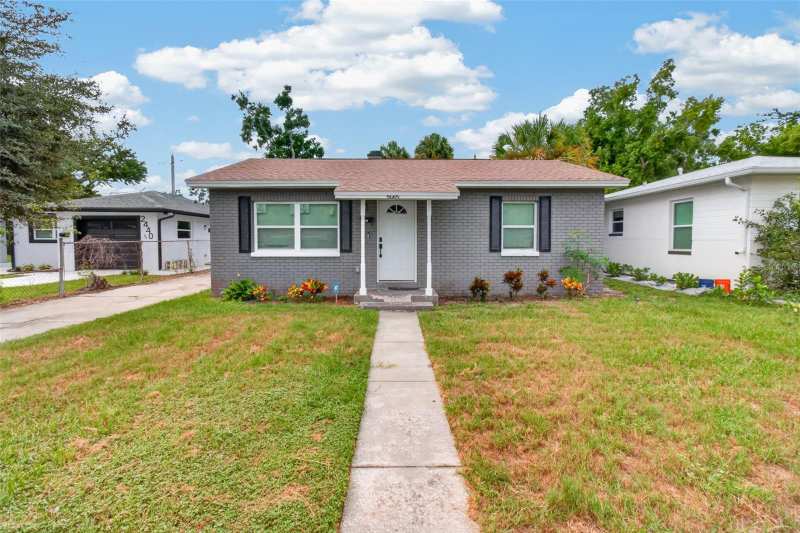 3 bedroom Single Family Residence at 2452 17th Avenue, Bryn Mawr 1, St Petersburg — photo 1