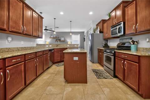 213 Victoria Trails Boulevard, Deland FL - photo 11 of 48