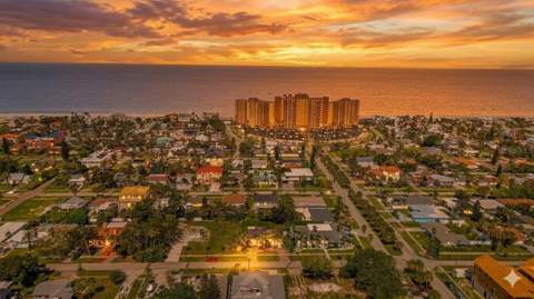 870 Narcissus Avenue, Clearwater Beach FL - photo 17 of 54