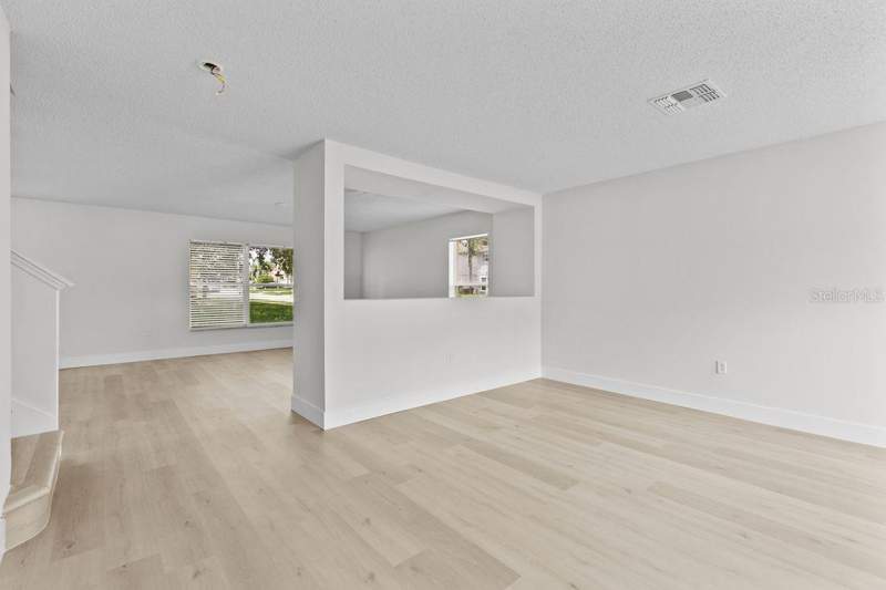 4 bedroom Single Family Residence at 1537 Morning Star Drive, Sunrise Lakes Ph I Sub, Clermont — photo 4