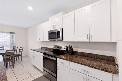 6330 Ten Acre Court, Zephyrhills FL - photo 10 of 32