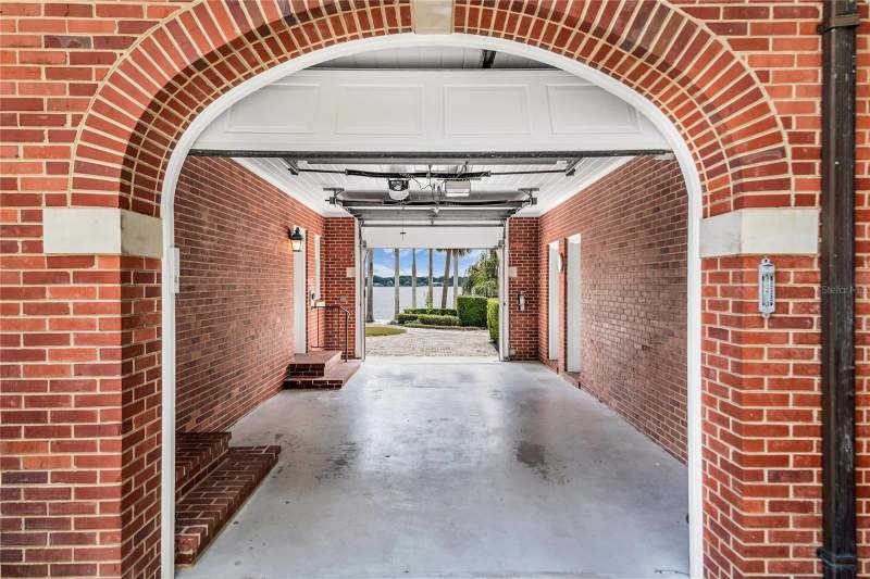 5 bedroom Single Family Residence at 1530 Waterwitch Drive, Tuxedo Estates, Orlando — photo 5