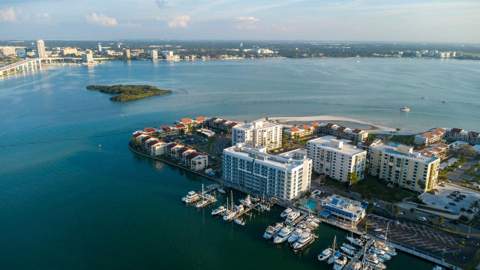 830 S Gulfview Boulevard #502, Clearwater Beach FL - photo 17 of 58
